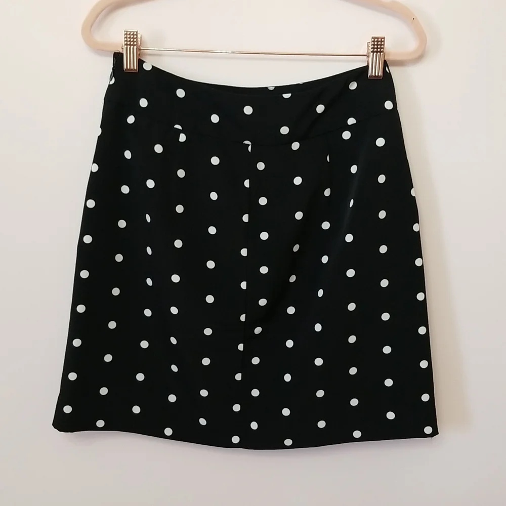 Worthington petite black polka dot skirt, size 4P - Picture 9 of 12